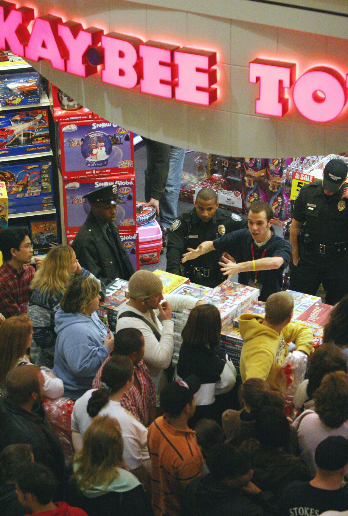 BLACK_FRIDAY_112506_120021